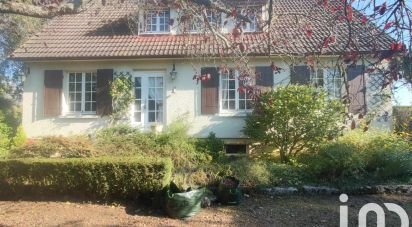 Traditional house 6 rooms of 130 m² in Fontenay-sur-Eure (28630)