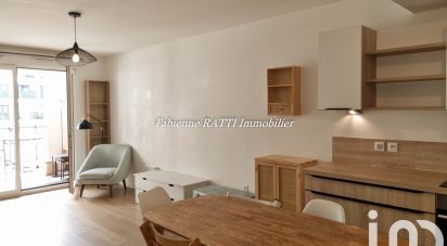 Apartment 3 rooms of 71 m² in Puteaux (92800)