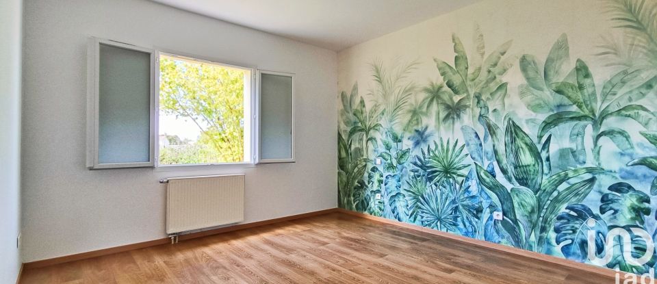 Maison 5 pièces de 155 m² à Gensac-la-Pallue (16130)