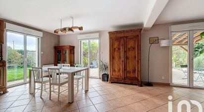 Traditional house 7 rooms of 165 m² in Betton (35830)