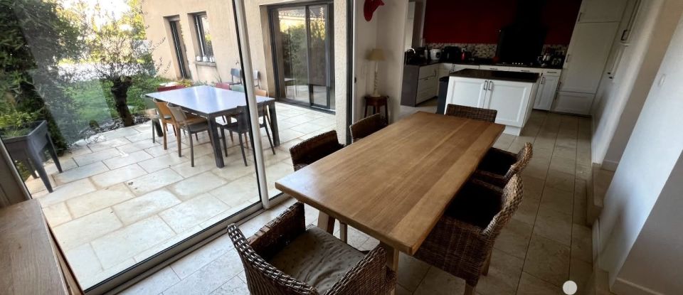 Maison 8 pièces de 156 m² à Poitiers (86000)