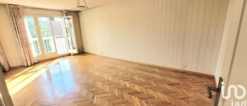 Appartement 3 pièces de 72 m² à Poissy (78300)