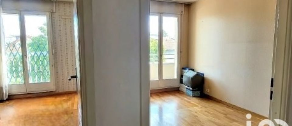 Appartement 3 pièces de 72 m² à Poissy (78300)