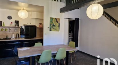 Maison 5 pièces de 107 m² à Nontron (24300)