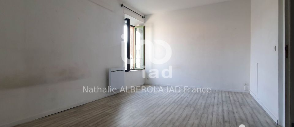 Maison 3 pièces de 95 m² à Lézignan-Corbières (11200)