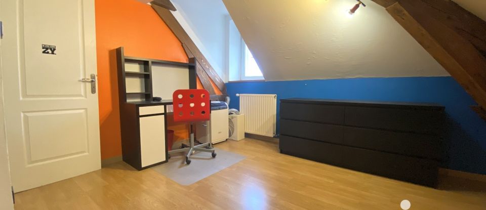 Maison 8 pièces de 196 m² à Pont-à-Mousson (54700)