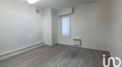 Apartment 3 rooms of 76 m² in Lille (59000)