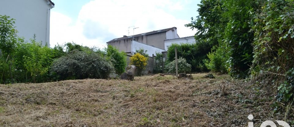 Land of 452 m² in Limoges (87000)