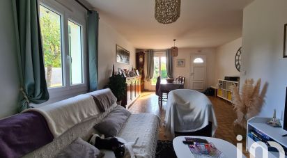 House 4 rooms of 85 m² in Saint-Avit-Saint-Nazaire (33220)