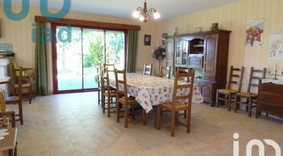 Longere 7 rooms of 180 m² in Sainte-Croix-de-Mareuil (24340)