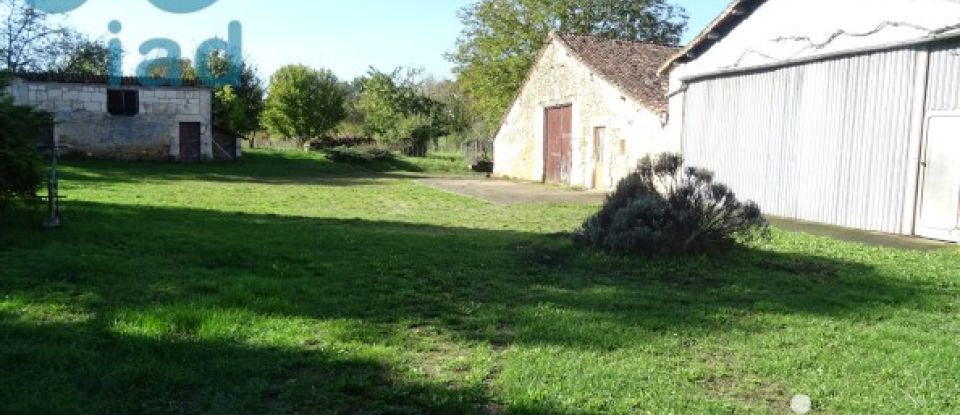 Longère 7 pièces de 180 m² à Sainte-Croix-de-Mareuil (24340)