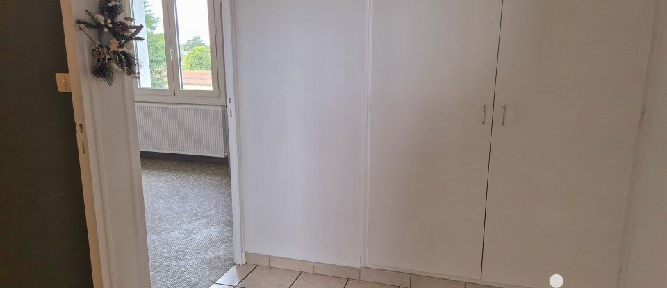 Apartment 3 rooms of 77 m² in Agen (47000)