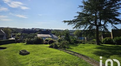 Maison traditionnelle 5 pièces de 138 m² à Plouégat-Moysan (29650)