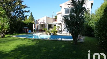 Traditional house 8 rooms of 210 m² in Canohès (66680)