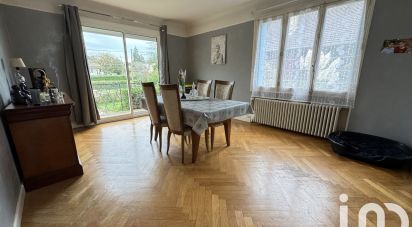 Traditional house 5 rooms of 108 m² in Bourbon-Lancy (71140)