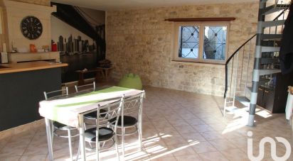 Village house 3 rooms of 68 m² in Sansais (79270)