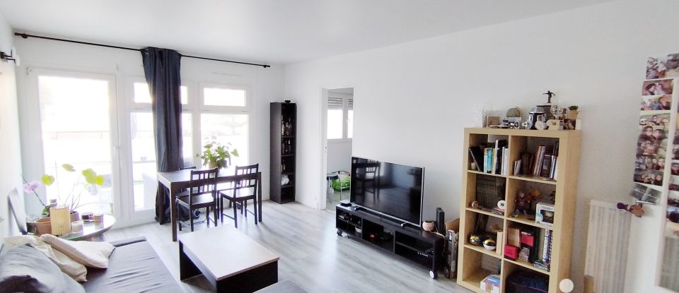 Apartment 2 rooms of 59 m² in Massy (91300)