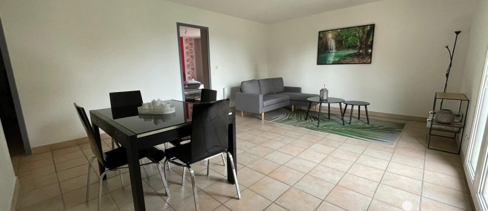 Apartment 3 rooms of 71 m² in Saint-Jean (31240)