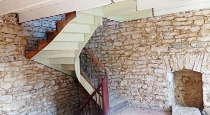 Traditional house 3 rooms of 78 m² in Beuzec-Cap-Sizun (29790)