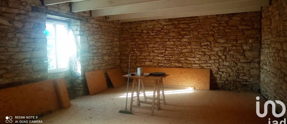 Maison traditionnelle 3 pièces de 78 m² à Beuzec-Cap-Sizun (29790)