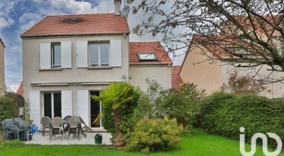 Traditional house 5 rooms of 96 m² in Magny-le-Hongre (77700)