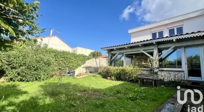 House 4 rooms of 110 m² in La Rochelle (17000)