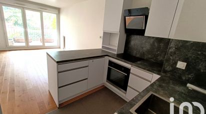 Appartement 3 pièces de 60 m² à Châtillon (92320)