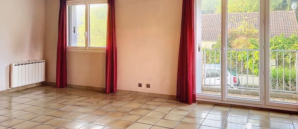 Traditional house 6 rooms of 124 m² in Chevreuse (78460)