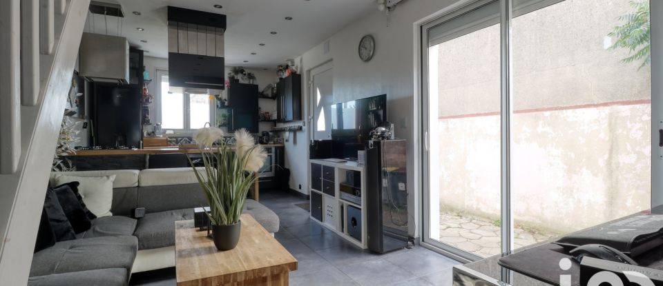 Maison 3 pièces de 55 m² à Pierrelaye (95480)