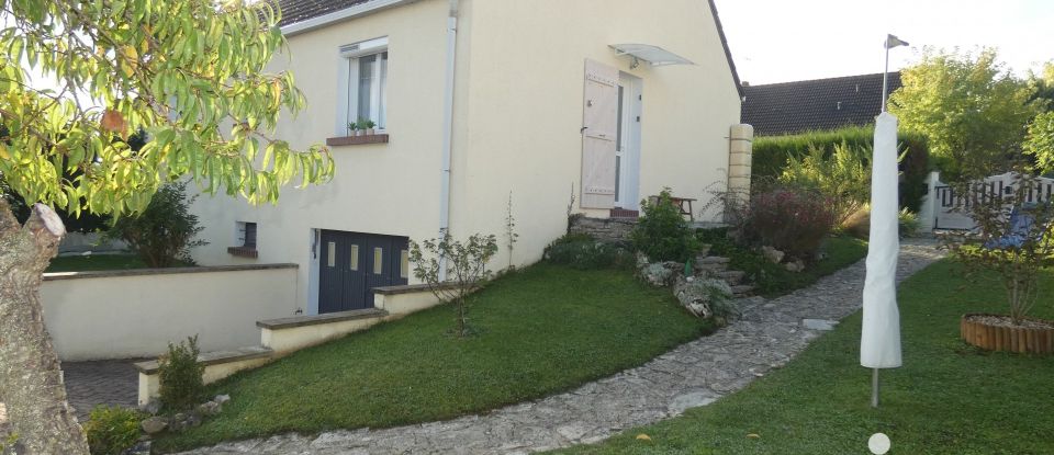 Pavillon 4 pièces de 84 m² à Auxerre (89000)