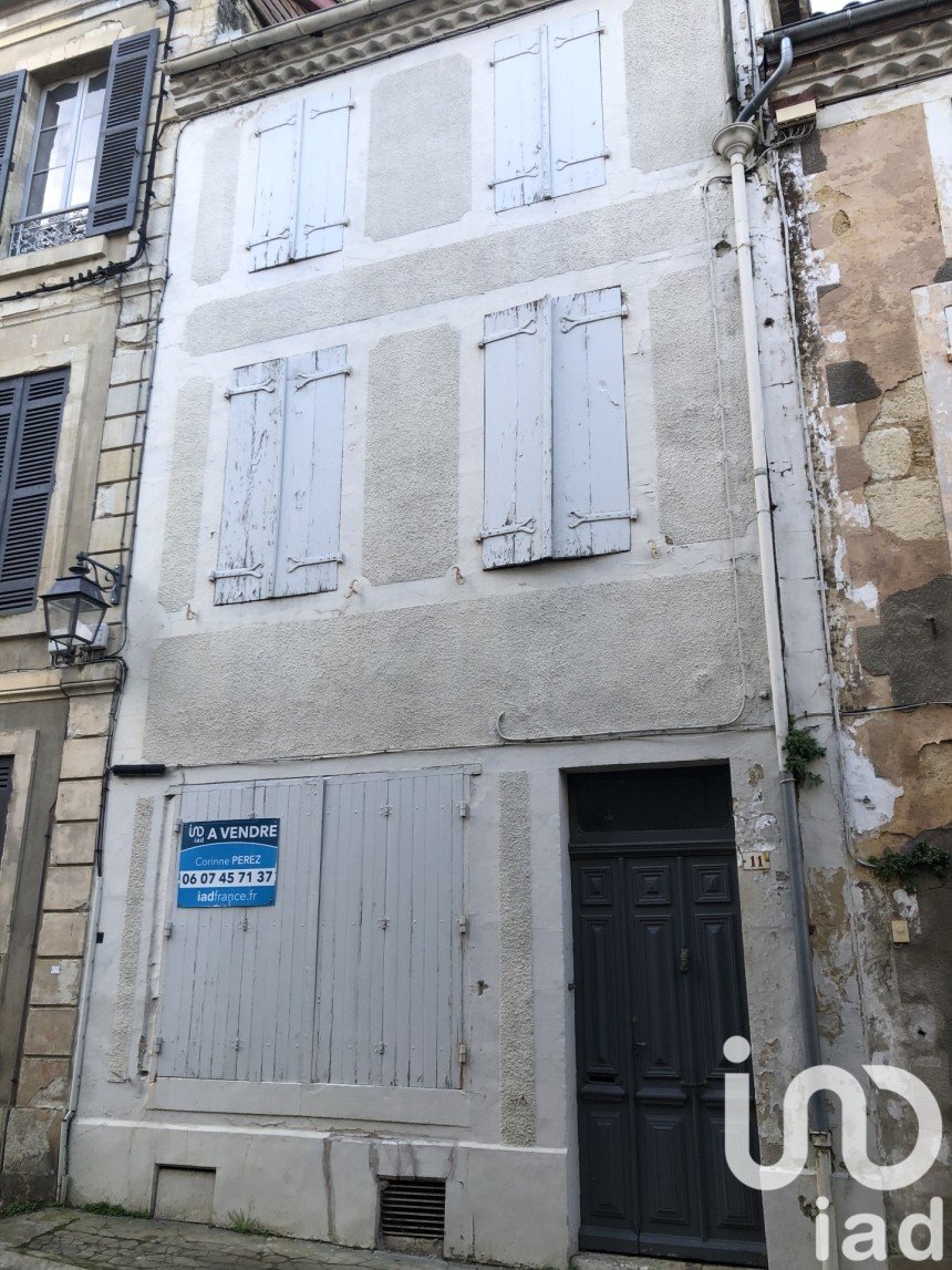 Maison 8 pièces de 167 m² à Eauze (32800)