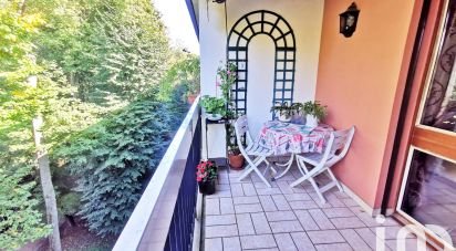 Appartement 4 pièces de 84 m² à Chilly-Mazarin (91380)