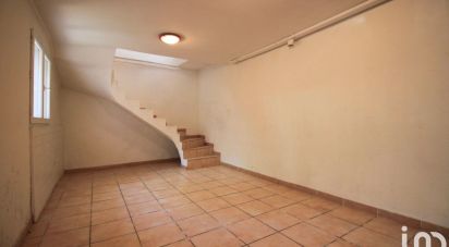 House 3 rooms of 57 m² in Auriol (13390)