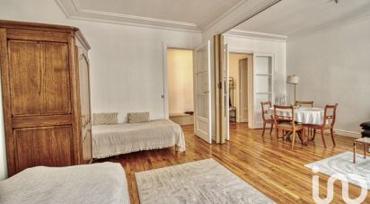 Appartement 3 pièces de 63 m² à Paris (75016)