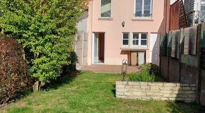 Town house 4 rooms of 72 m² in Cholet (49300)