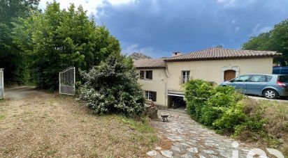 Traditional house 10 rooms of 230 m² in La Garde-Freinet (83680)