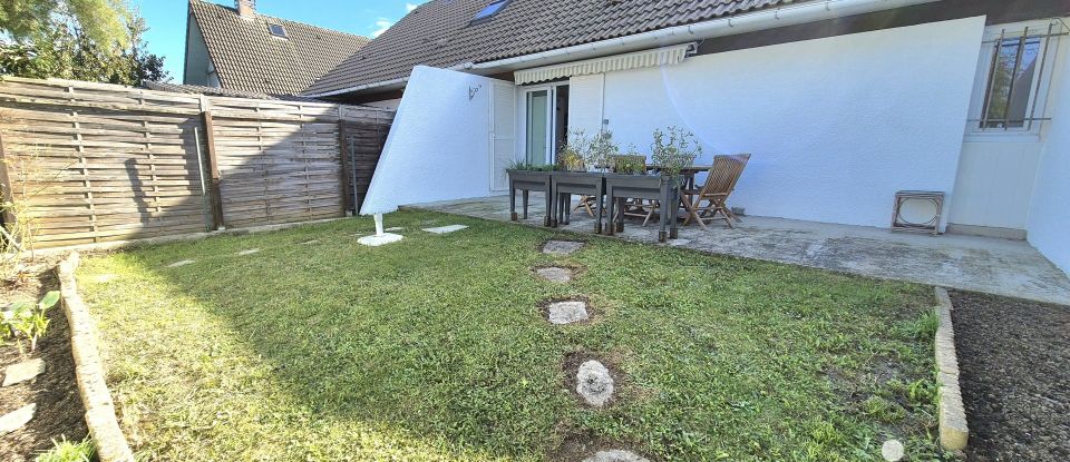 Maison 5 pièces de 77 m² à Domont (95330)