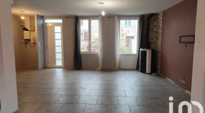 Maison de village 4 pièces de 96 m² à Festigny (51700)