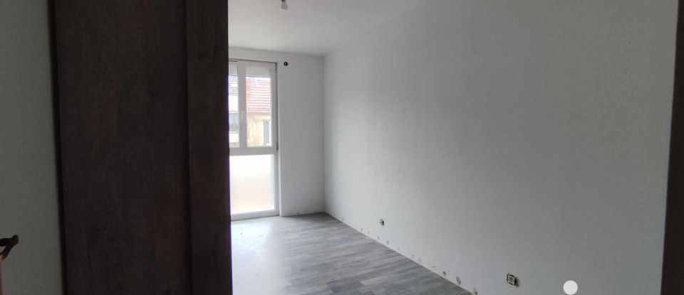 Maison de village 4 pièces de 96 m² à Festigny (51700)