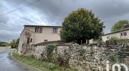 House 5 rooms of 107 m² in Celles-sur-Belle (79370)