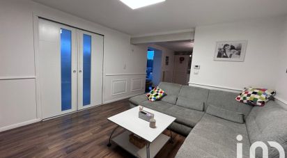 Maison 10 pièces de 165 m² à Marles-les-Mines (62540)