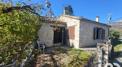 Traditional house 4 rooms of 125 m² in La Motte-Chalancon (26470)