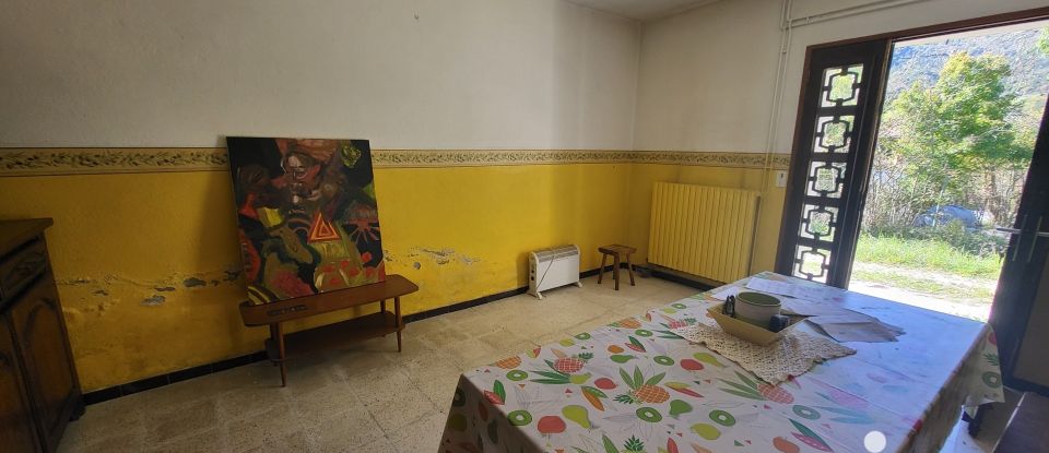 Traditional house 4 rooms of 125 m² in La Motte-Chalancon (26470)