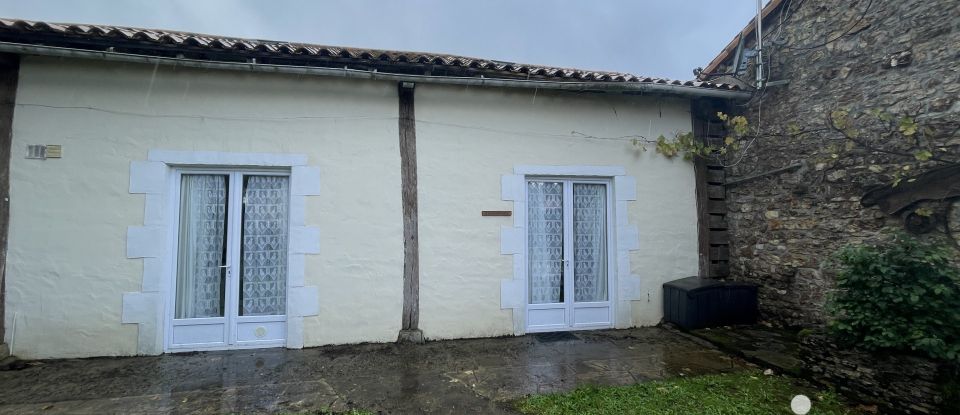 Gîte 13 pièces de 300 m² à Caunay (79190)