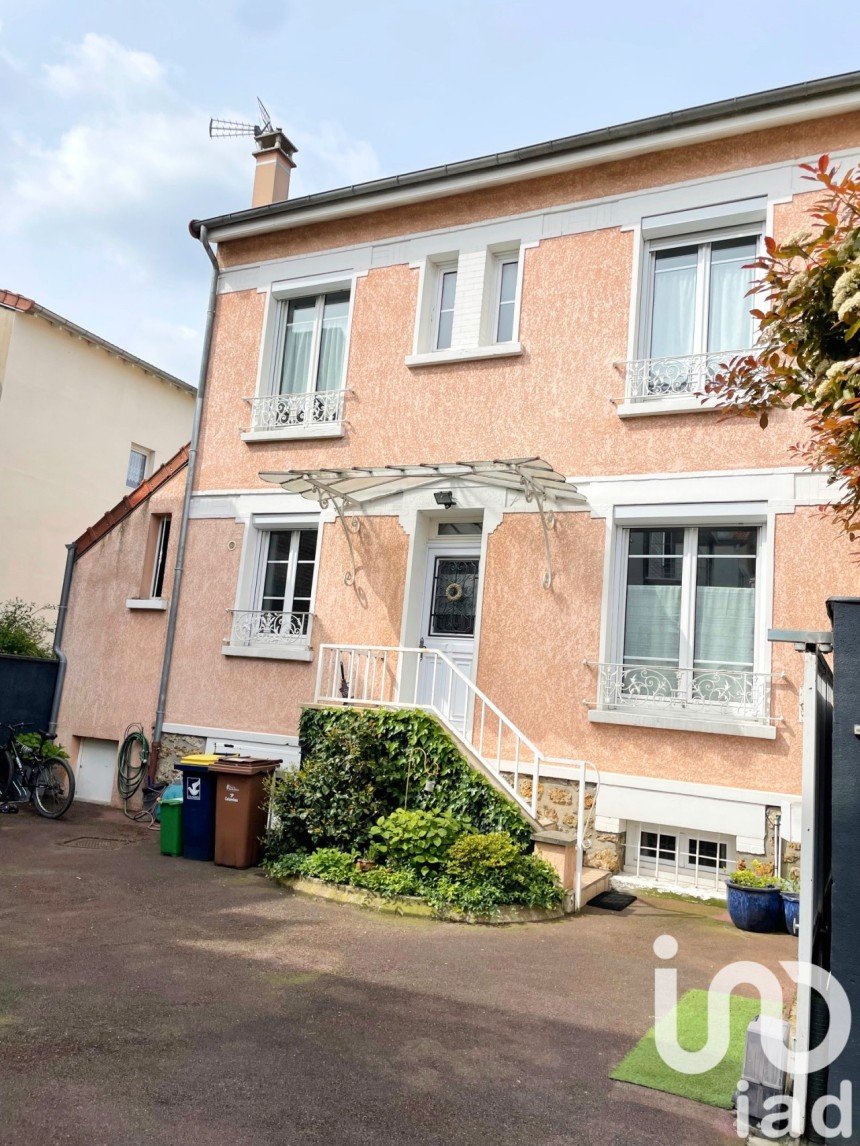 House 5 rooms of 82 m² in Colombes (92700)