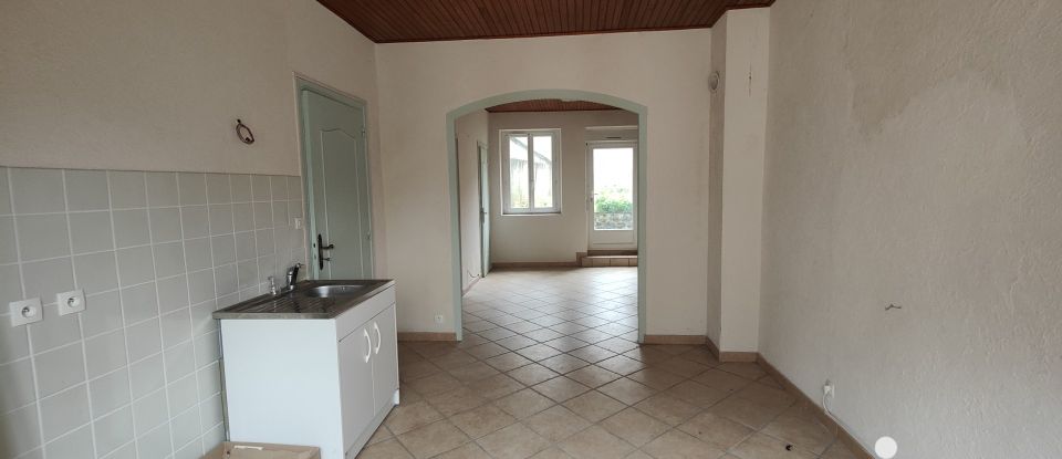 Village house 4 rooms of 70 m² in Rochepaule (07320)