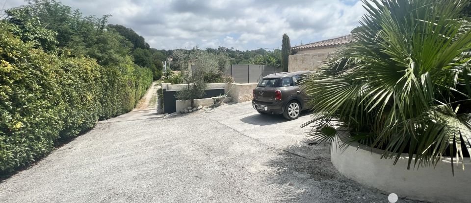 Traditional house 5 rooms of 273 m² in La Colle-sur-Loup (06480)