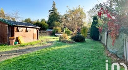 Traditional house 4 rooms of 95 m² in Nogent-le-Roi (28210)