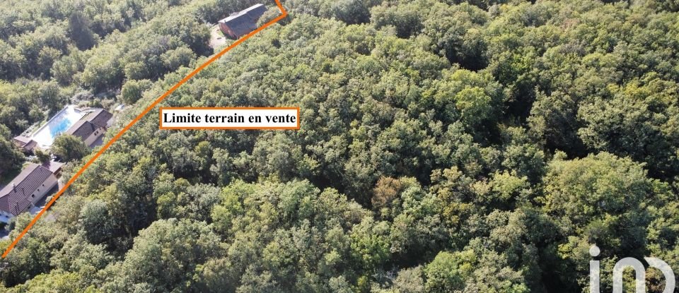 Terrain de 247 635 m² à Puy-l'Évêque (46700)