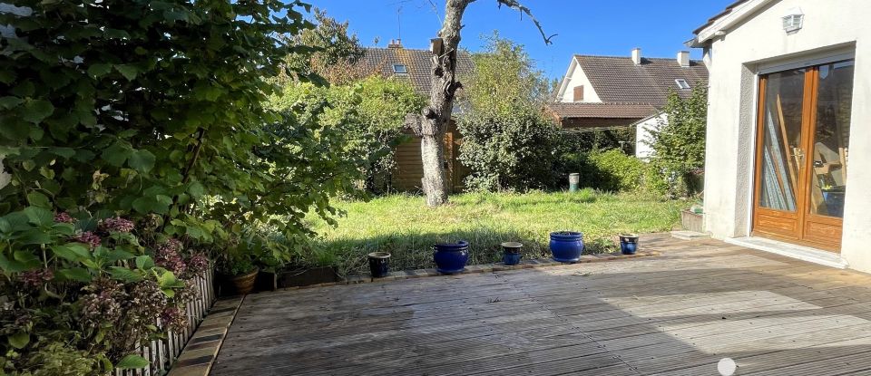 House 6 rooms of 145 m² in La Chapelle-Saint-Mesmin (45380)